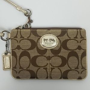 COACH | SIGNATURE LOGO METALLIC WRISTLET